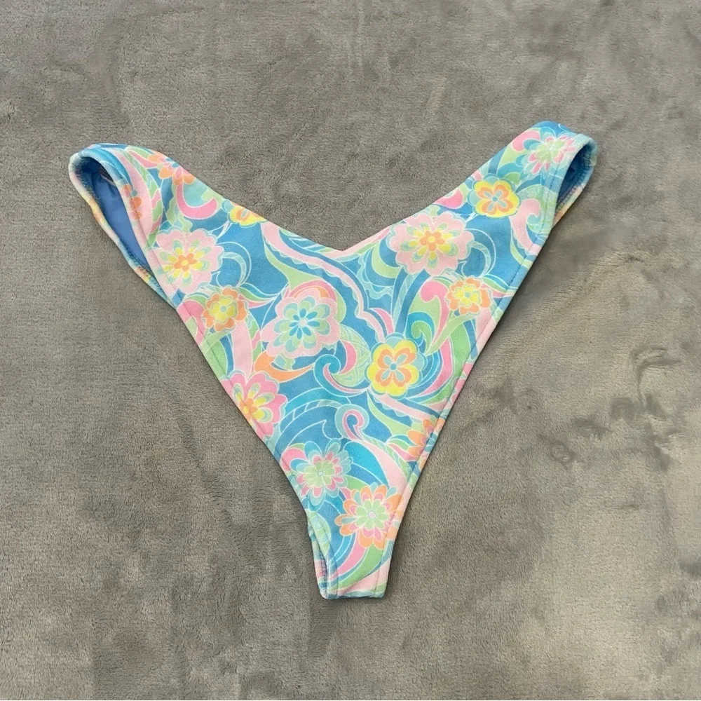 New! Frankie’s Enzo bikini bottom in sunshower 24144